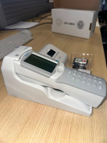 Abbott stat blood analyzer - abbott, 1